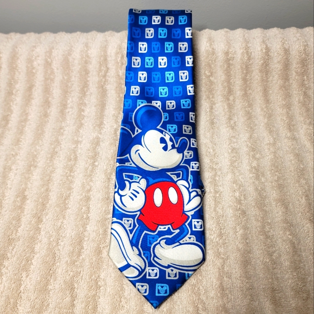 Disney Parks Mickey Mouse 100% Silk Necktie